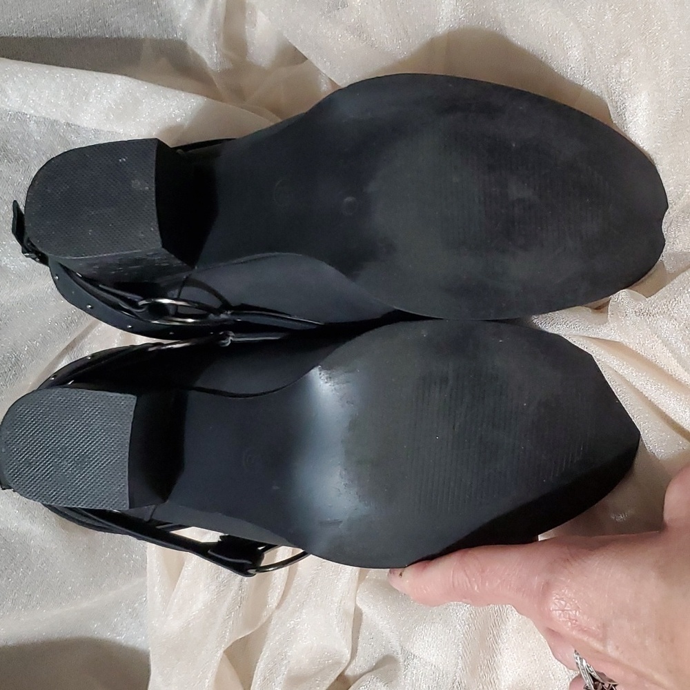 TINSTREE  BOOTIES WRAPPED BUCKLE - Picture 7 of 9